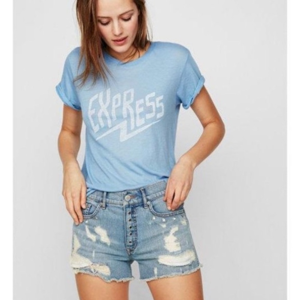 Express tee
